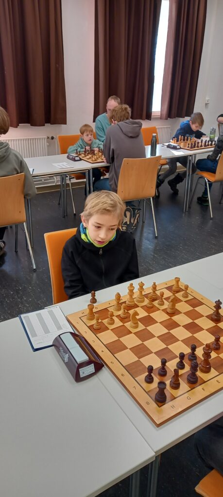 ESV Jugend spielt erneut stark auf 15