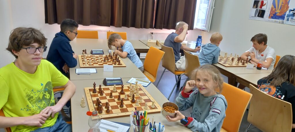 Start in die Jugendligasaison 2025 / 2026 2